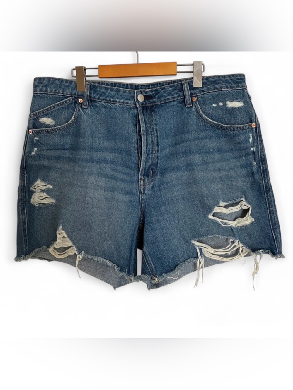 Reitmans R -Jeans Distressed Denim Jean Shorts - Blue SZ34